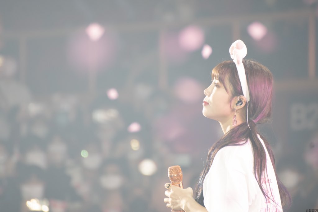 dobbys960's tweet photo. 200202 에이핑크 콘서트 핑크월드 정은지 #정은지 #은지 #Eunji #에이핑크 #Apink https://t.co/Hay87THqZk