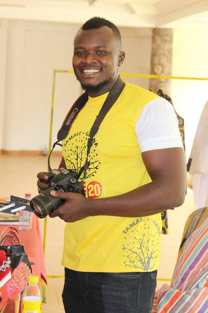 damba_1's tweet photo. #Tamalefashionweek20 https://t.co/Ta1EicQAFb