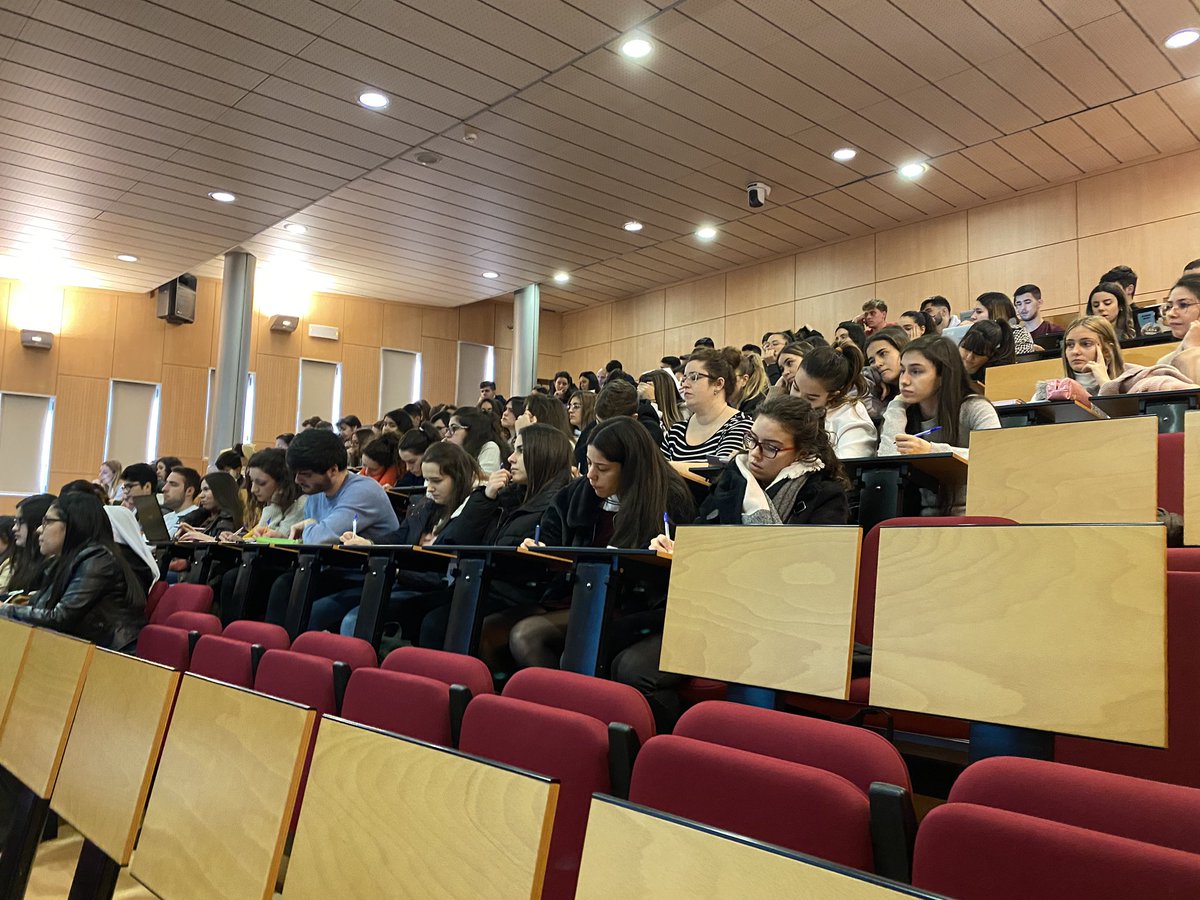 Un año más tenemos la gran suerte contar con <a href="/franzariquiey/">Francisco Zariquiey</a> que nos va a hablar de #AprendizajeCooperativo #InnovaEP <a href="/cucc_educacion/">Centro Universitario Cardenal Cisneros (CUCC)</a> #SoyCUCC