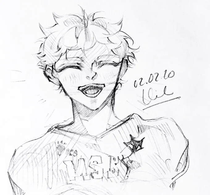when BJ members claim someone for lost stuffs I know Hinata could smile like this and get away from all troubles 