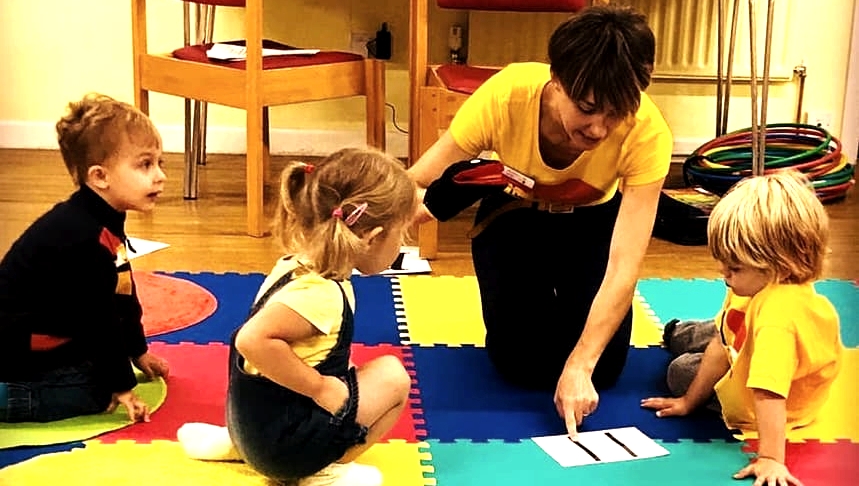 rhythm_time's tweet photo. In our pre-school classes the children enjoy learning about orchestral instruments, conducting, rhythm and even compose simple pieces of music!. These nurturing and fun classes are a great preparation for every child. #rhythmtime #musicclasses #preschoolclasses #preschool https://t.co/YkoNyfyUzl