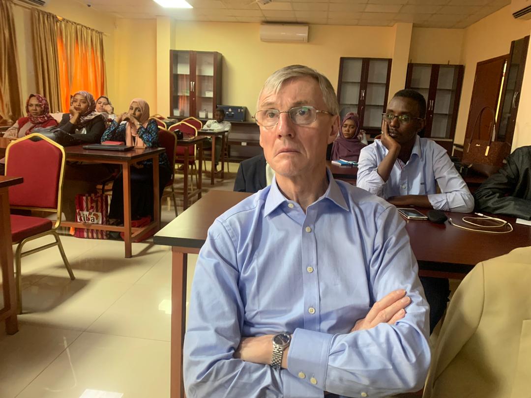 tibasudan's tweet photo. #Happing_now: Professor Mark Woolhouse, the director of  Tackling Infections to Benefit Africa (TIBA), is visiting #Sudan (at the #Bioscience Research Institute, #Ibn Sina University).
@TibaPartnership https://t.co/99SUjc6Ajd