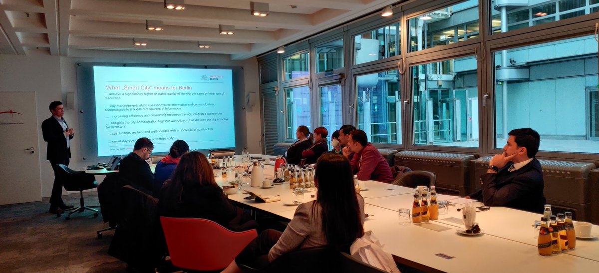 shruti9423's tweet photo. "Smart city does not mean techies-city it means having innovation for better quality of life."
@BerlinPartner introducing participants of visiting program to what smart city means for Berlin. https://t.co/GTQSc2REZm