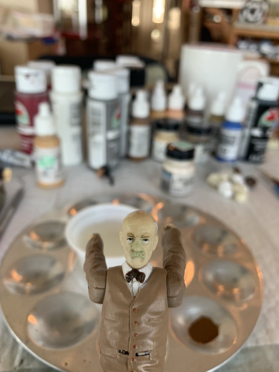 Ahhh Haa,Ahhh Haa, Next up Coming to America “Saul” custom figure. Swipe to see pics, I sculpted a bigger nose, added a mustache, and painted to bring this guy to life! Was a fun one to do, next up..Lisa! Cheers #texastcustoms #empireblisters #ComingToAmerica #ComingToAmericaSaul
