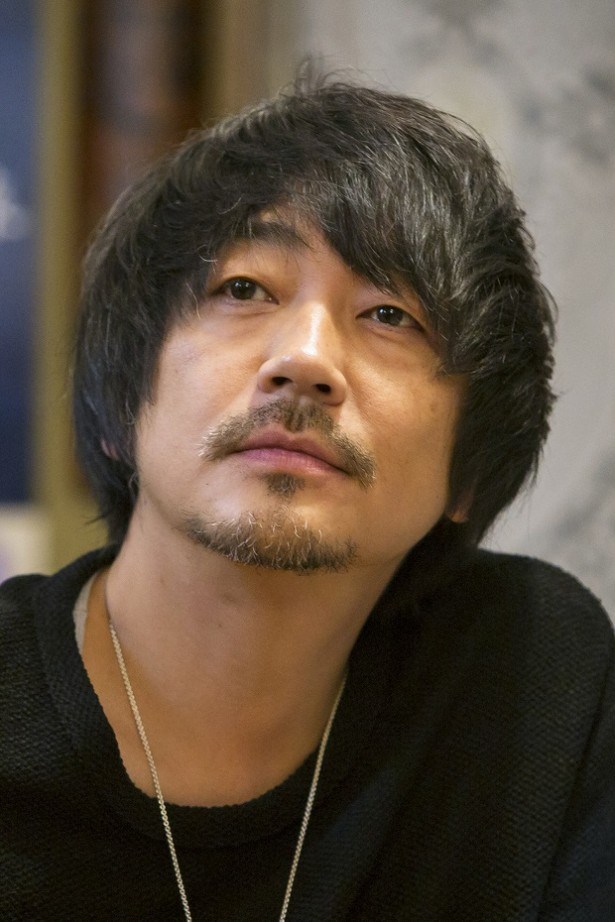 武蔵屋 金子 本郷淳 大森南朋 大田原の秘書役であり 上村たちに直接の依頼 指示を行う取り次ぎ屋 親分である大田原の日和見による上村たちの窮状には内心同情的だが立場上その感情に流されるのは許されない