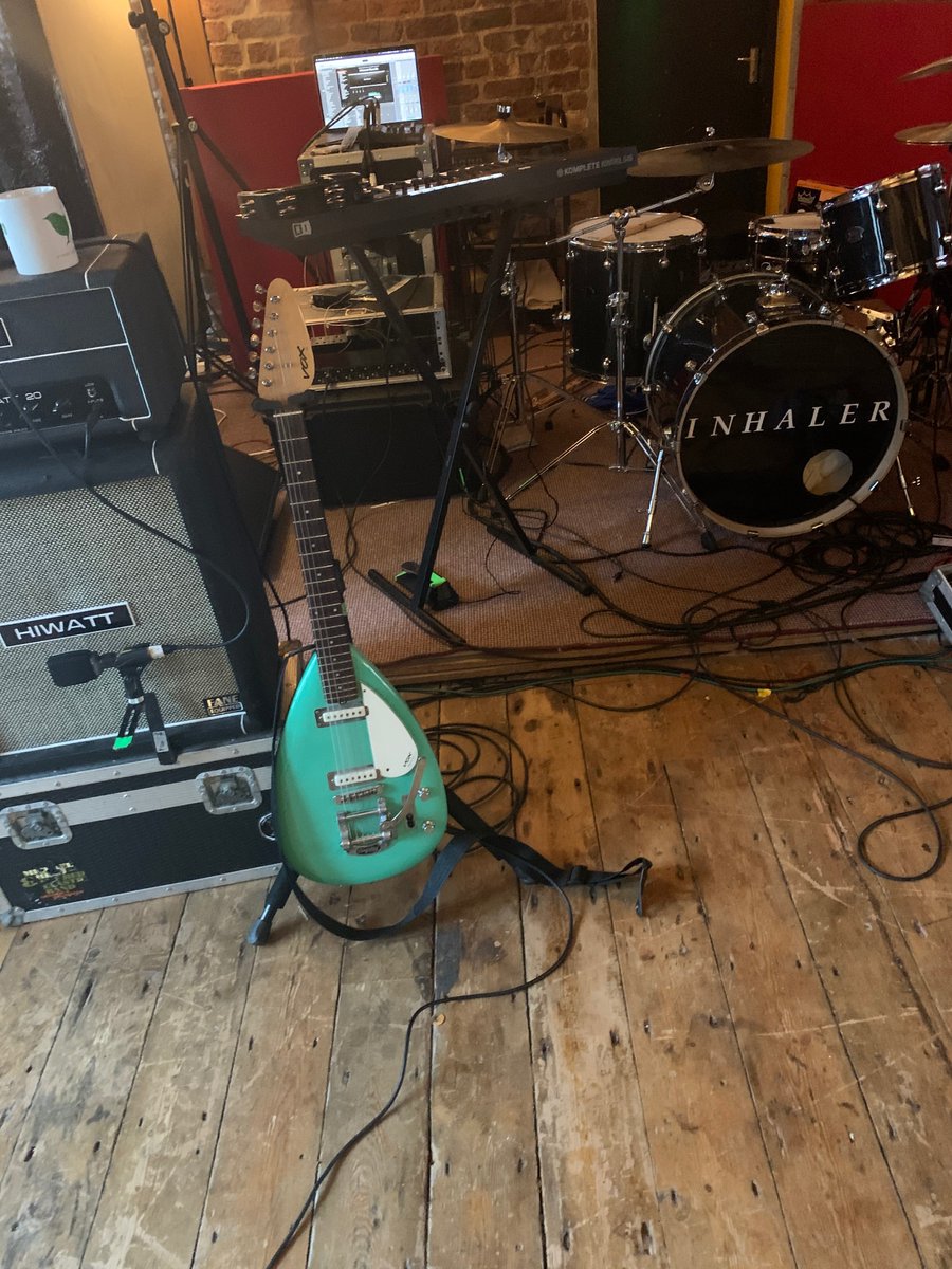 ElevatorStudios's tweet photo. Real pleasure to have had @InhalerDublin in the studio this weekend. The band start their headline UK tour on 12th February at @O2AcademyLpool. They sound amazing by the way!
#elevatorstudios #liverpoolmusicscene #liverpoolband #liverpoolstudio #liverpoolrecordingstudio https://t.co/HKAhz3ElbB