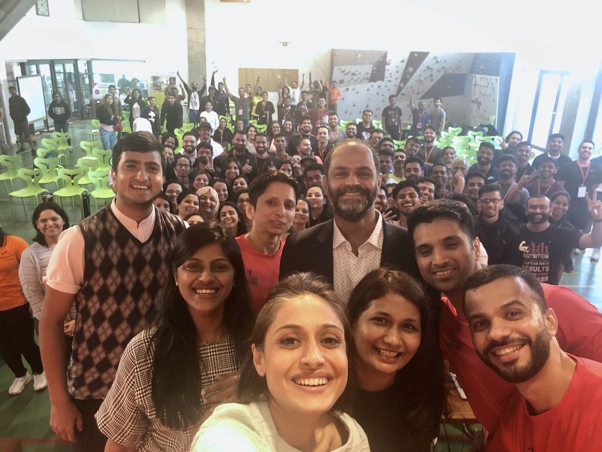 KSKadakia's tweet photo. An amazing start to #ESAFIT2020! Thank you #ESAMumbai Had a lovely, interactive session with attendees &amp; then the mandatory #groupfie😊
Coming up soon - link to the super Q&amp;A
 #sportsnutritionist #kinitakadakiapatel #mealpyramid #recoverynutrition
@DrContractor https://t.co/W6ZgtDOK9q