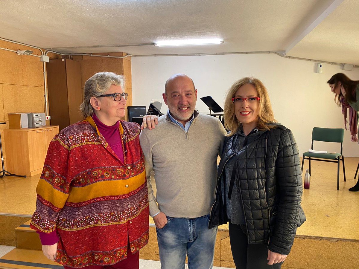 CMConservatorio's tweet photo. Curso de interpretación estilística para alumnos y profesionales del canto
PONENTE: Carlos Aragón Navas.Del 3 al 7 de febrero de 2020. Aula 31(Edificio Turina) C. P. M. Cristóbal de Morales.
-Lunes 3, de 10 a 15
-De martes a viernes: de 10 a 14'30
Viernes : concierto. https://t.co/cleuXZ3uXY