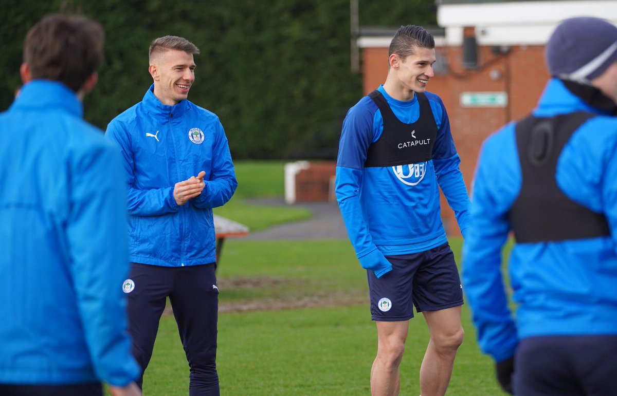LaticsOfficial's tweet photo. 📸 Our new recruits have arrived 😀

👋 Welcome, Alex Dobre, @jan_mlakar &amp; @LeonBalogun 

#wafc 🔵⚪️💚 https://t.co/smsVP9WyTn