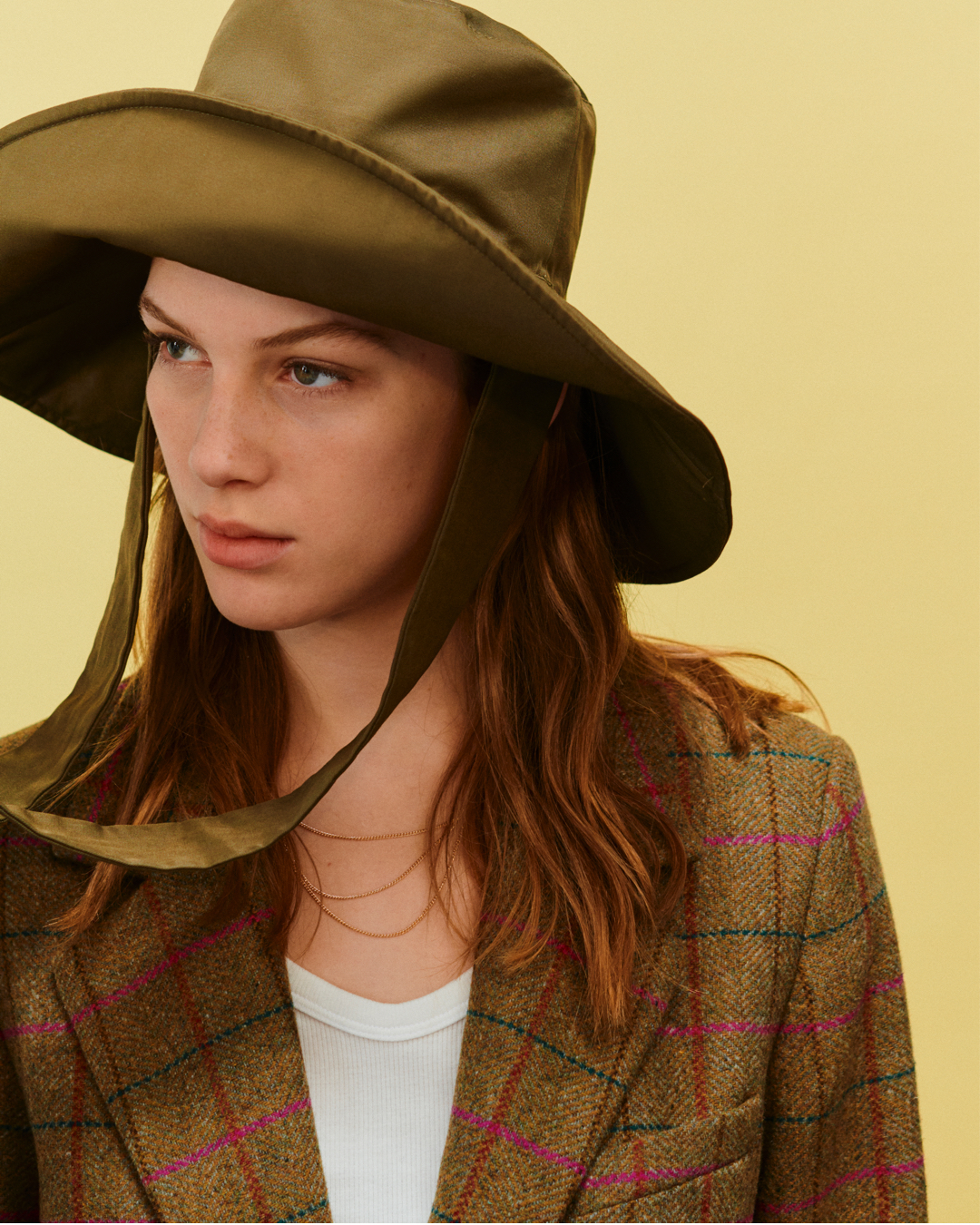 Bucket hotsell hat mango