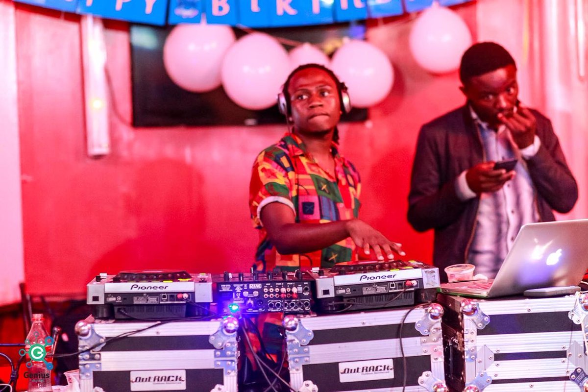 djcarian's tweet photo. In the mix 💯#GeniusRepblicDeejays

#ThisIsGenius
#Geniusdj https://t.co/Pb4KoAaU8s