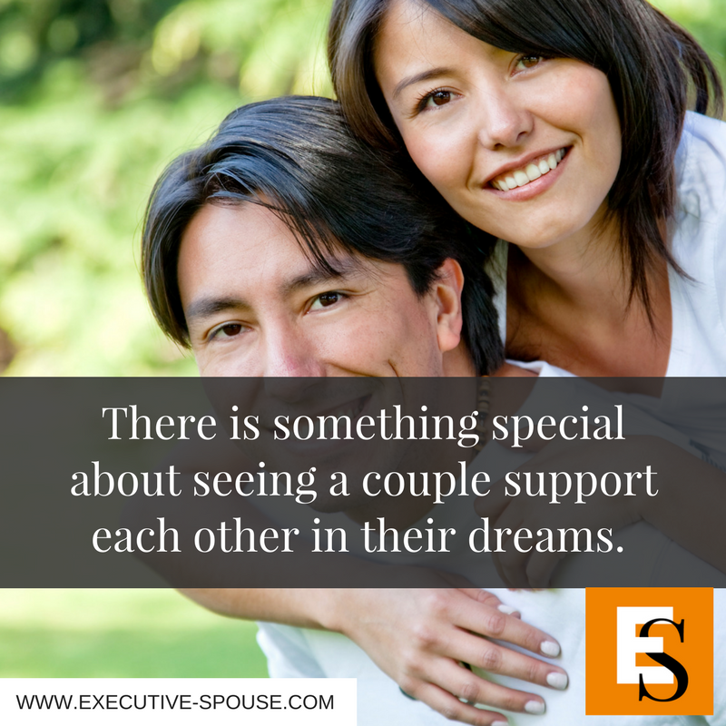 ExecutiveSpouse's tweet photo. Living the dream.  https://t.co/KqUihtsU3X
#relatie #doelen #huwelijk #man #vrouw #support #supercouple #qualitytime https://t.co/NDmFmoKKsp