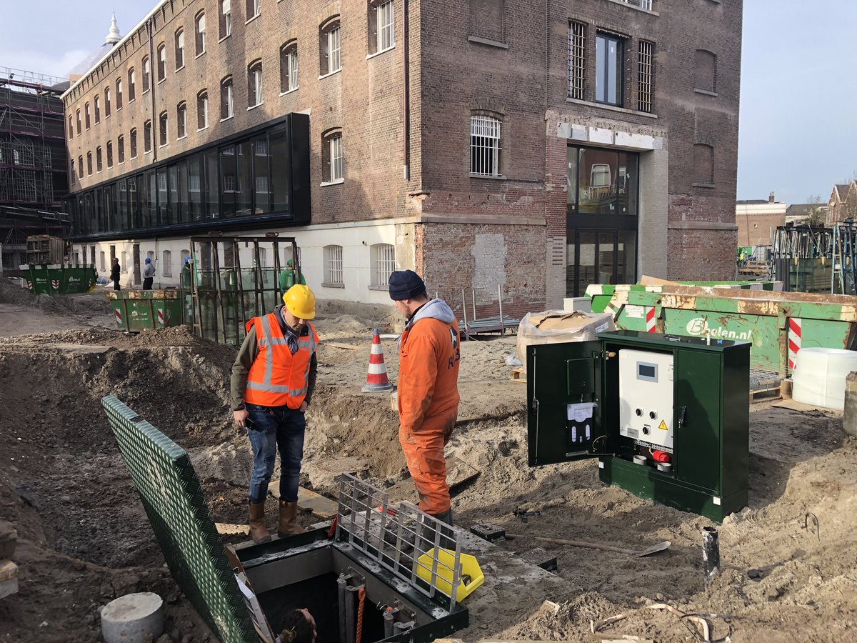 Andrewerk's tweet image. Van gevangenis naar woonhuizen. #tuinvannoord. Dus ook nieuw #rioolgemaal in aanbouw #toezicht  @Stadsbeheer010 @iburo010