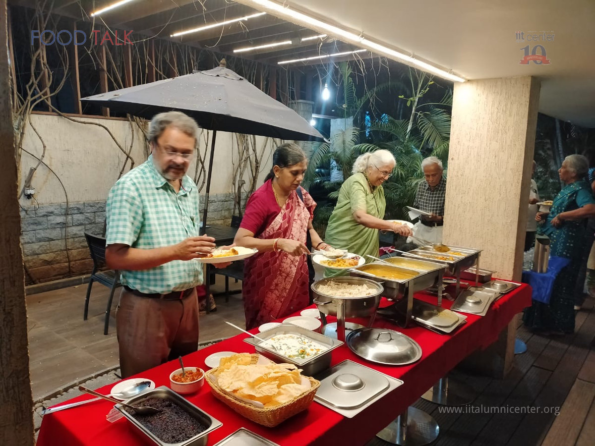 IITAlumniCenter's tweet photo. A third in this series is in the planning stage and watch this space for further announcements
Stay tuned ......
#foodtalk #foodseries #IITAIIC #foodtalk2020 #JanuaryEvent #January #Coffee #EveningCoffee #TastingCoffee #food #tasting #ArtofCoffeeMaking #CoffeeMaking https://t.co/lnpBVNwXRV