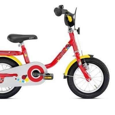 OCyclistes's tweet photo. Désormais, ma photo de profil sera un petit vélo. En mémoire du petit garçon de 3 ans, tué par un conducteur de 4x4 sur un trottoir, alors qu'il allait à l'école avec son vélo (janvier 2020). https://t.co/0ljfZ2SALL