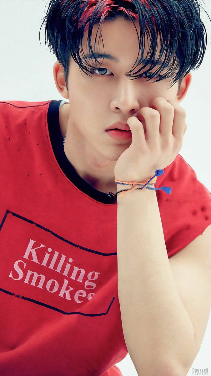 peefputri_'s tweet photo. We love you hanbin 💖 tenang seberat apapun itu masalahnya slalu ada ikonic di belakang mu 💞 i love you uri leader hanbin🖤
#HumanShieldForHanbin
#WeLoveYouHanbin
#WeStandWithHanbin
Hanbin https://t.co/lkSaY9EL19