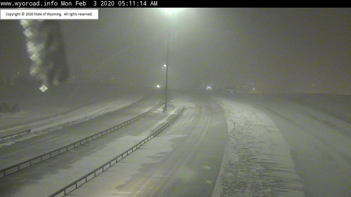 D2PIO's tweet photo. Closures out of Casper: All roads including I-25, U.S. 20/25, WYO 220, Outer Drive, WYO 387 from Midwest north. Open: Old Glenrock highway, WYO 487, WYO 95; WYO 59 but no unnecessary travel. Pic I2-25 F St. Hill in Casper. #wyoroad https://t.co/SzKyJr4DTi