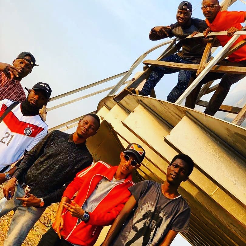 Alh_boss's tweet photo. If you want someone real then stop messing with so many fakes! https://t.co/1wFhPUNbyv