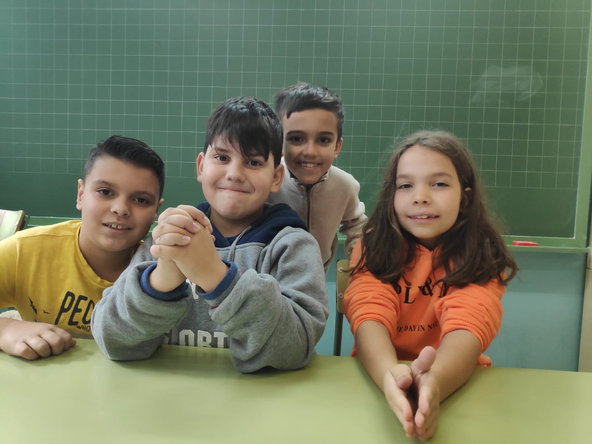 FLLCanarias's tweet photo. Los equipos #FLLJr también se están preparando muy bien de cara a su desafío.
Ya queda menos de dos semanas para que llegue el día.
Les presentamos a:
🔸 Súper Robootics Jr
🔸 Jaca Robótica Jr

¡Ánimo chic@s!

#FLLCanarias2020
#FLLSpain
#Morethanrobots
#CityShaper
#BoomTowmBuild https://t.co/LLLgqHlVET