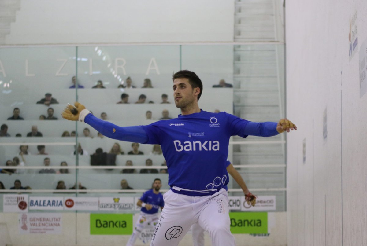 📰 <a href="/Rodri_pereroc23/">rodrigo sebastia</a>, Javi i <a href="/carlosgnvs/">Carlos Sanchis Pou</a>: els imbatibles de l'escala i corda 
👉fedpival.es/val/noticia/pe…
Amb estos dos punts, <a href="/BenidormAyto/">Benidorm</a> Benidorm es consolida com el líder en solitari de la competició i s’assegura el primer lloc