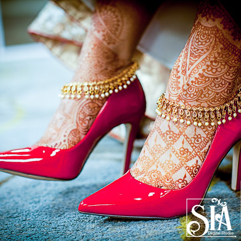 siadigital's tweet photo. Bridal accessories can add that final touch of #glamour and #fabulous to your #wedding look if done right. Here's a wide variety of different types of #bridalaccessories out there.

See more:- https://t.co/9wm56YczuQ

#Bridal #bridalshoes #bridaldress #bridedress #dress #shoes https://t.co/0DZ4ALd4gJ