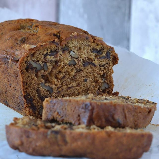 DATE &amp; WALNUT LOAF 🤩
.
New recipe on Baking with Granny! This delicious Date and Walnut Loaf is a coffee shop favourite is makes the perfect accompaniment to your brew of choice ☕️
.
Full recipe of Baking with Granny now - link in bio.
.
#bakingwithg… ift.tt/2RQykQh