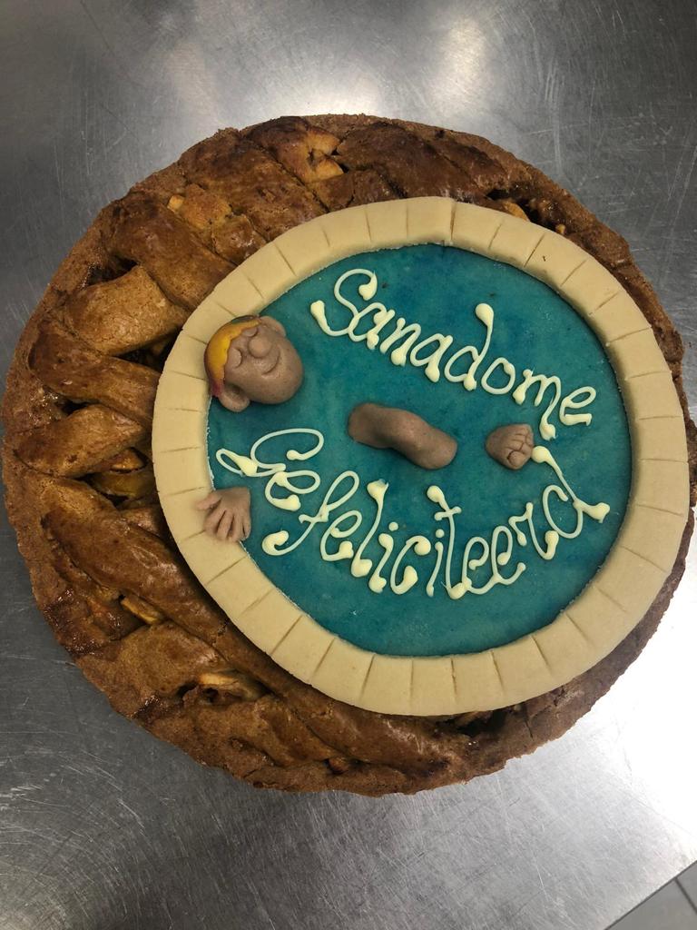 Deze overheerlijke taart gekregen van @bakkerscafe omdat wij zijn uitgeroepen tot beste wellness hotel van Nederland! Wat een leuk cadeautje! #superbedankt #bakkerscafe #fijnesamenwerking