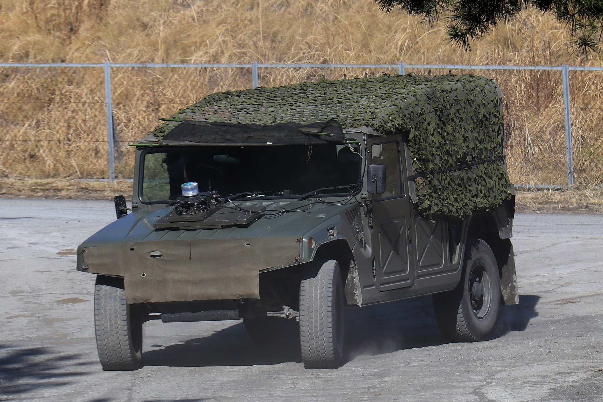 モノクローム 陸上自衛隊 高機動車ハマー陸自海自&SPデカール付属 限定品 絶版 陸上自衛隊 車輌搭乗員セット/中央即応連隊 (プラモデル