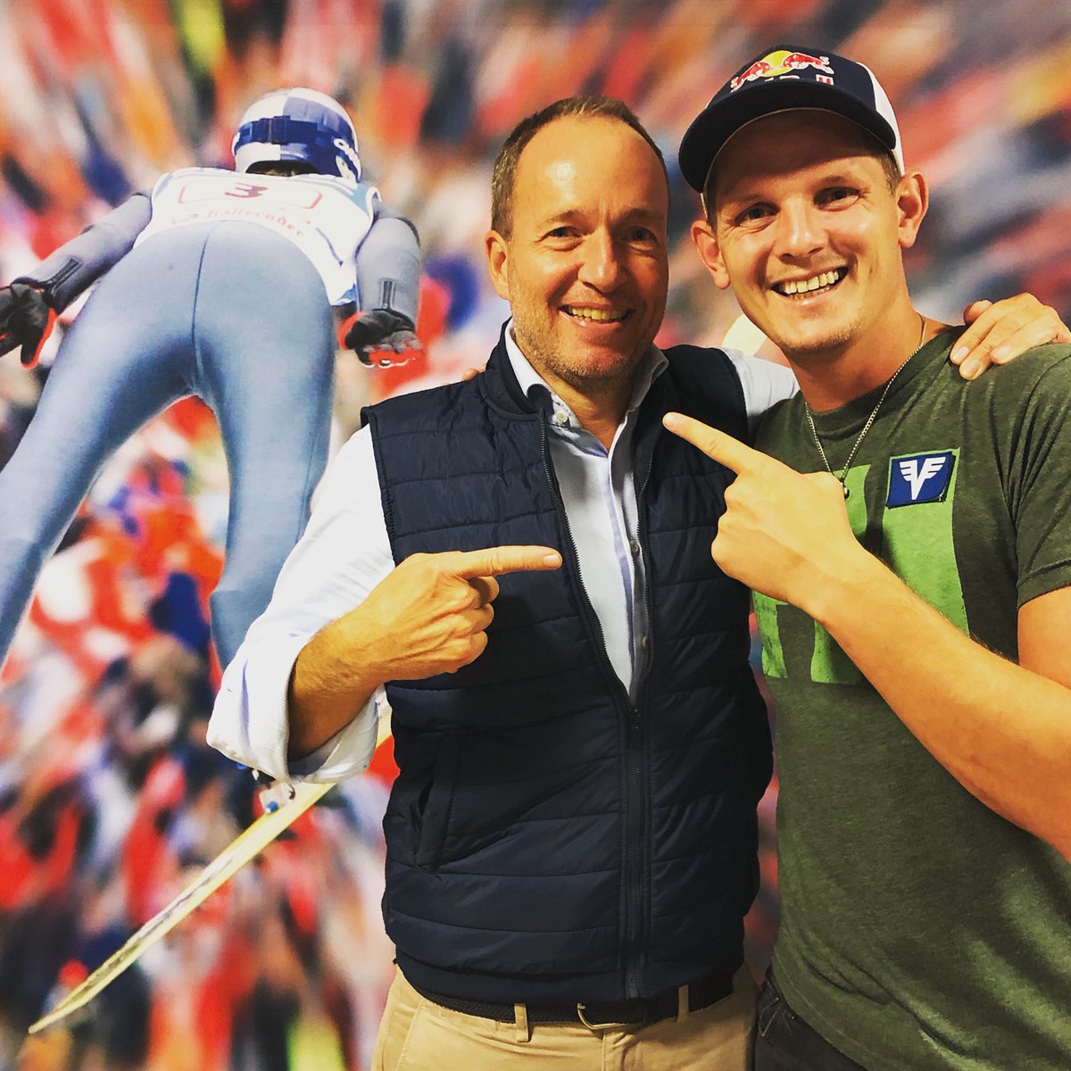 bernhardkloucek's tweet image. #danke liebe #Partnern #Kunden für die tollen #Termine #workshops #Gespräche die wir im Jänner hatten.#strategie #faszination #unternehmenspostionierung #verkaufstrainer #thomasmorgensternhelicopter #ebest #skischulepostalm #ceyond #uniqueski #leburger #coffeeshopcompany