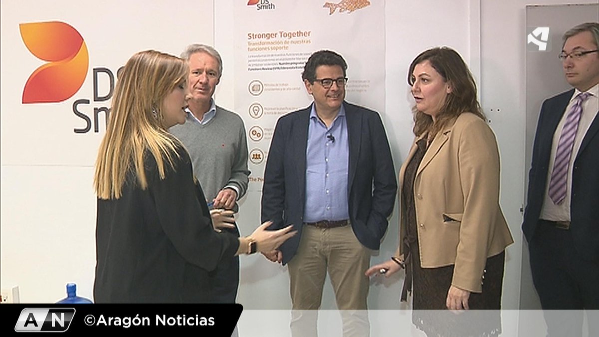 aragontv's tweet photo. En 2021 todos los #polígonos industriales aragoneses tendrán #internet de banda ancha. El @GobAragon destinará dos millones de euros para que las grandes operadoras lleven las nuevas tecnologías al mundo rural. A las 14:00H #AN1 https://t.co/bdYHVbHqVw