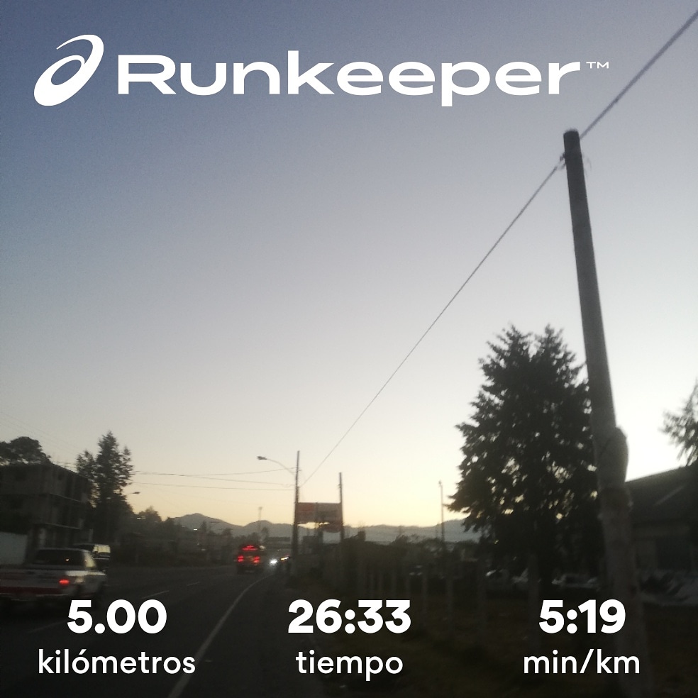 Trote de recuperación en un lindo día con la bendición de Dios.
#YoElegiCorrer