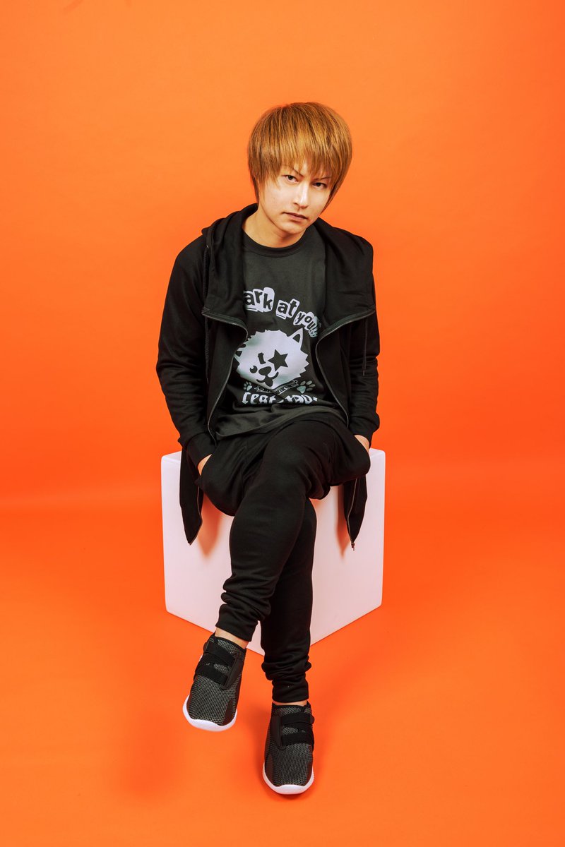 mtr176cm's tweet photo. 緊急発表！
4/10魔太朗Birthday EVENTに！
岡本竜治(test-No.・ZIGZO…)が森川誠一郎UNITに参加決定！
益々、Crazyになりそうだ！

チケット予約:
dead_pan_brothers@yahoo.co.jp https://t.co/ic3eCLjBPu