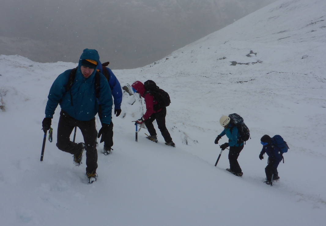 StJohnScotMSI's tweet photo. In Glencoe with @EdinburghUni Mountaineering Club this weekend. Saturday was wet, warm and windy but it cooled down on Saturday night to give us a good wintry day on Sunday. https://t.co/w83lvMOLwF
@StJohnScot @Mountain_Scot https://t.co/2ZzQzLId62