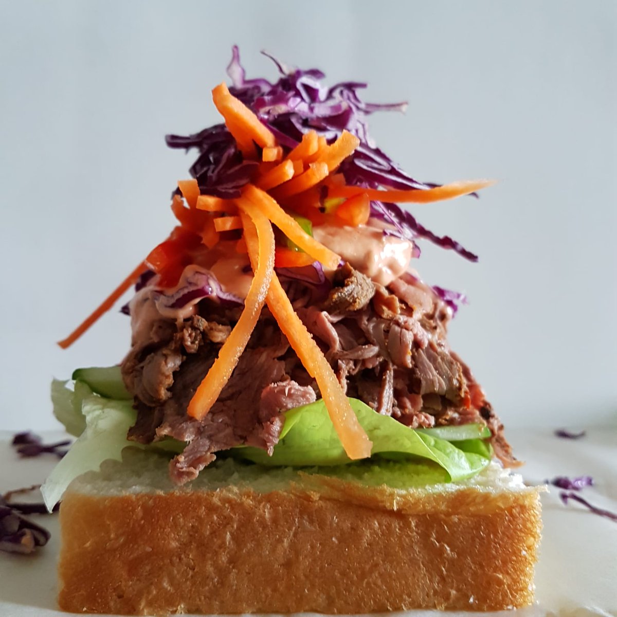 shokupanmenu's tweet photo. Stacked for your pleasure.
EAT SANDOS.
STUFF SANDWICHES.

Available at UberEats or @stagdigbeth

#brum #birminghamuk #Lunchtime #lunch #sandos #indigeth #custardfactory #digbeth #mondaythoughts #digbethisgood https://t.co/oML08hZh5g