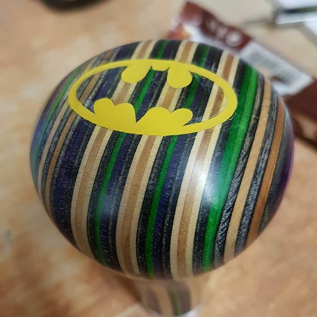 Nanananana work in progress.

#woodworking #woodturning #recycledskateboards ift.tt/2tnQIqf