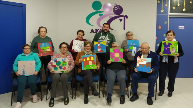 La muestra incluye obras de más de una veintena de profesionales, que buscan llamar la atención sobre la dolencia y la falta de medios.
