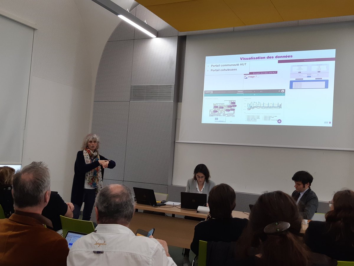 IES (@iesmontpellier) on Twitter photo Sophie Nicoud (IR CNRS - IES), coordinatrice technique de HUT, présente les projets actuellement suivis lors de l'AG de HUT. Sophie Nicoud (IR CNRS - IES), coordinatrice technique de HUT, présente les projets actuellement suivis lors de l'AG de HUT.
