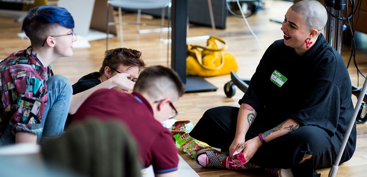 bfinetwork's tweet image. We are now taking applications for NETWORK Weekender 2020! ✨🎥🥁 This year's initiative takes place in... LIVERPOOL! We're looking for 22 working class directors, producers and writers to join us, collaborate, and expand your skillsets. Apply here: network.bfi.org.uk/news-and-featu…