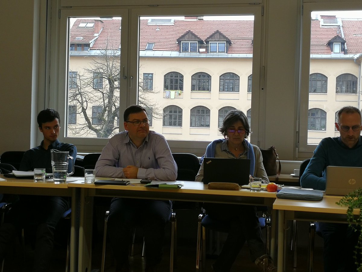 TessaAvermaete's tweet image. @newbieH2020 discussing #practiceabstracts @EIPAGRI_SP #accesstomarkets #accesstoland @bioeconKUL @newbieuk @Reseau_RENETA