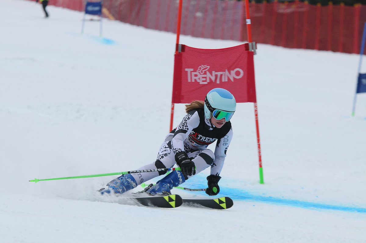 Dit weekend had ik de <a href="/AlpeCimbraFIScc/">AlpeCimbraFIScc</a> in Italië. Super leuke week gehad en veel geleerd. Kan terug kijken op een mooie week. <a href="/SRDteamNL/">Ski Racing Development</a> <a href="/AlpeCimbra/">Alpe Cimbra</a> 
#alpineskiing