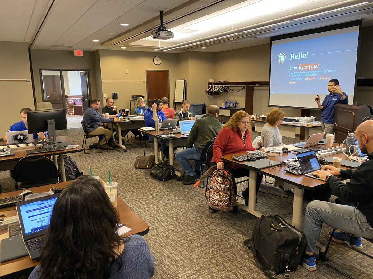 deeoyea's tweet photo. Getting this day of Pi started with @jigar_patel @TIU11EdTech @CLIU21 #tiustem #csinpa https://t.co/jm0qts8RZZ