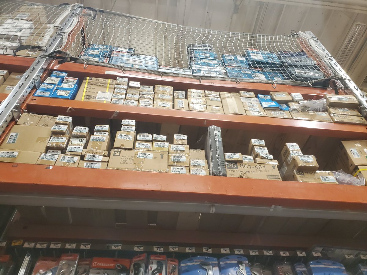 p_holstrom's tweet photo. Two bays done for BDP on Hardware. 

@DrewColtonTHD @THD_Irene @RyanKitchen4 https://t.co/bAcn0Hh6Xx