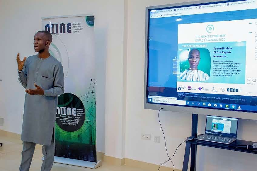 Infonineorg's tweet photo. Moments from the TNE IMPACT AWARDS 2020
.
The top entrepreneurs @TrashMonger @Experisimmerse Nutrihit cafe and Eon foods during a short pitch about their business and the impact they create in the society #impactawards2020 #innovation #MondayMotivation #Entrepreneurship https://t.co/OZ9TRWsIIA
