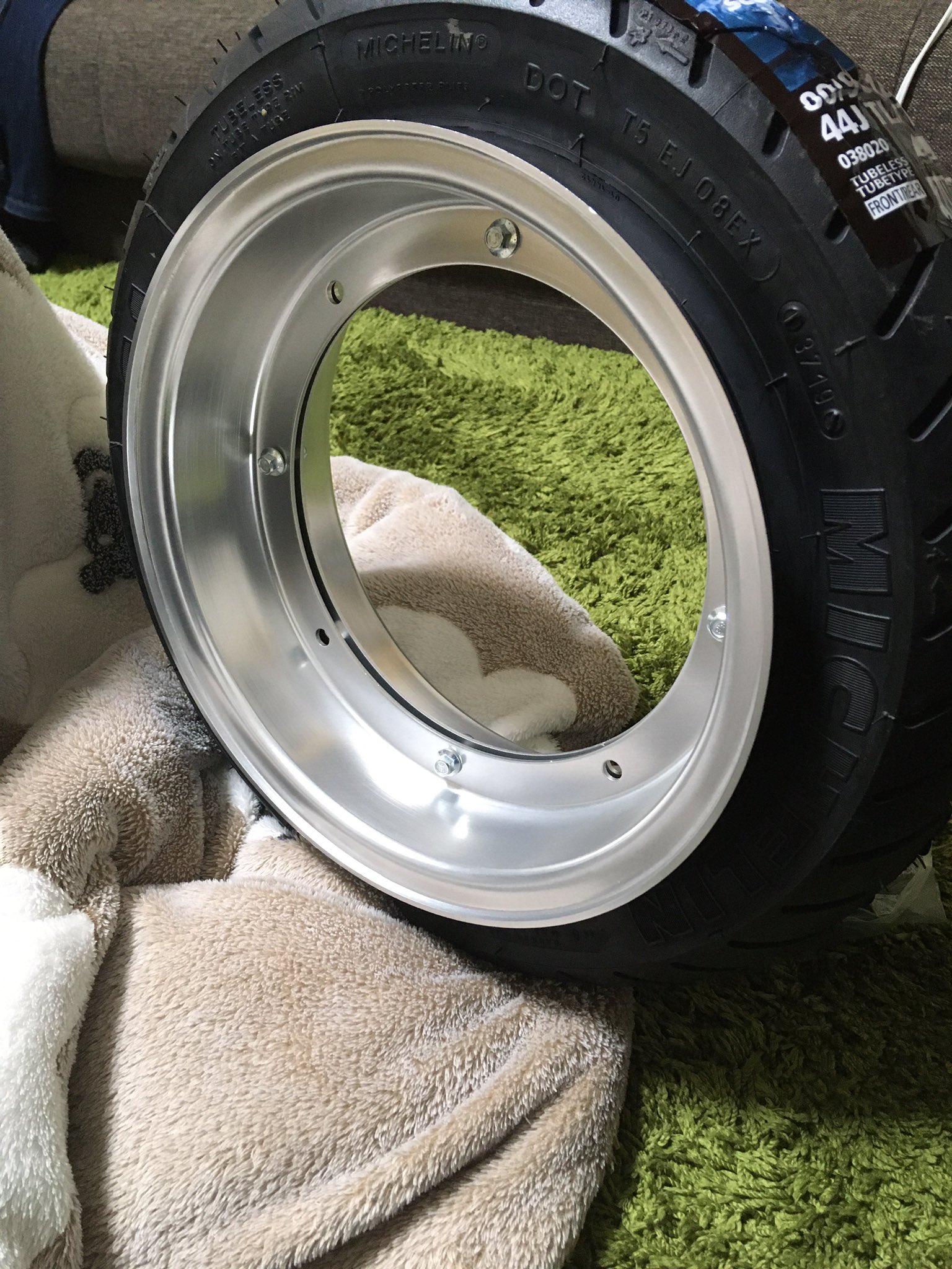 ダックス dax シャリー 10インチ4Jアルミホイール 130/60-10タイヤセット