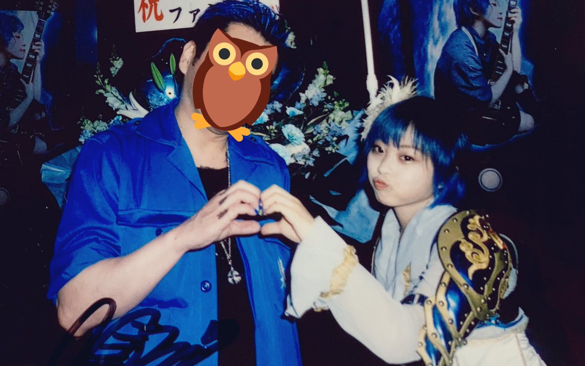 _masa710's tweet photo. 初めてそらちゃんと撮ったチェキも卒業式ラストに撮ったチェキもハート…

一言では語り尽くせないくらい
色々濃かったけどそらちゃんに出会えて幸せな3年間でした☺️

そらちゃんのご縁で出会った皆さんにもほんまに感謝です…
今までありがとうございました！
#胡桃そら https://t.co/GIj6vuBhIH