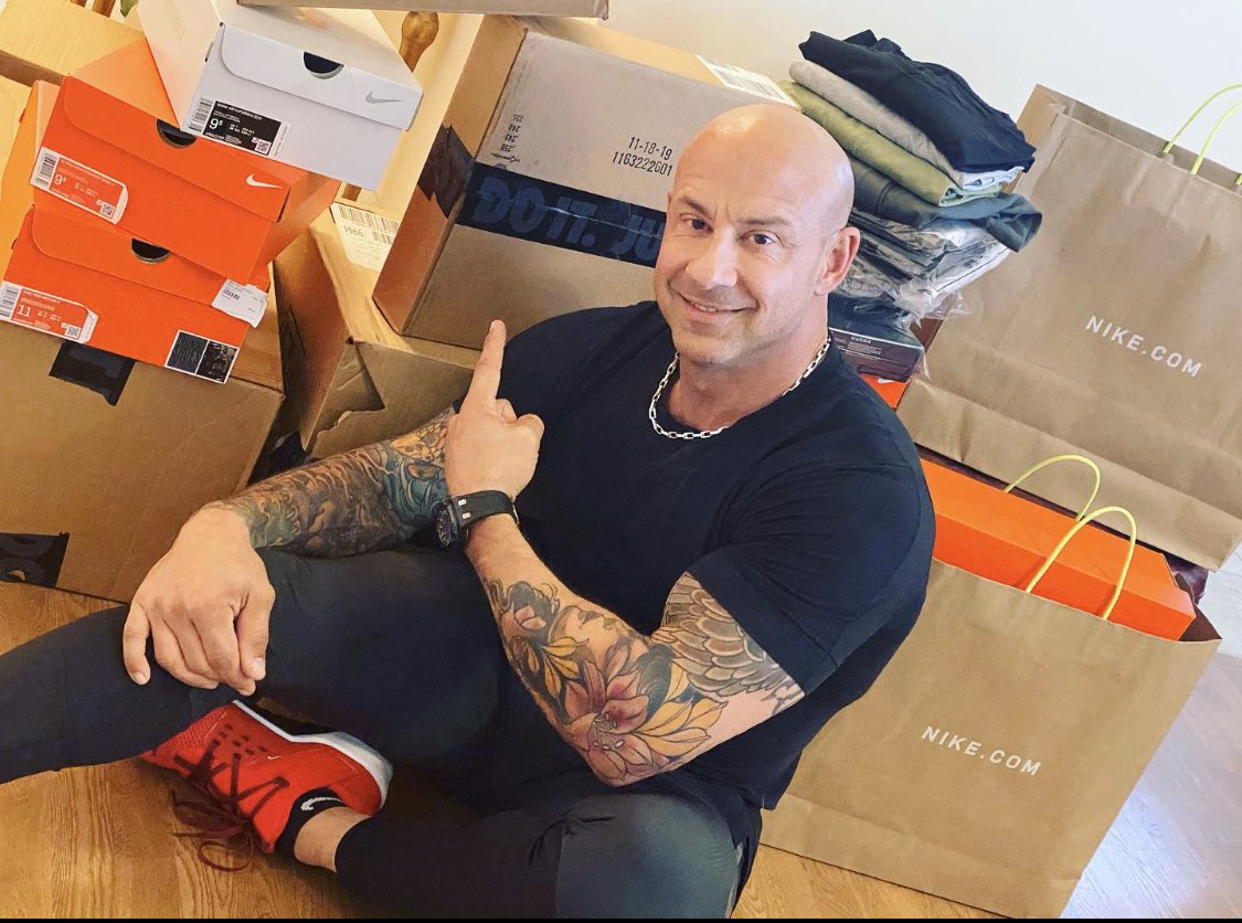 Trainer Alfonso tweet media