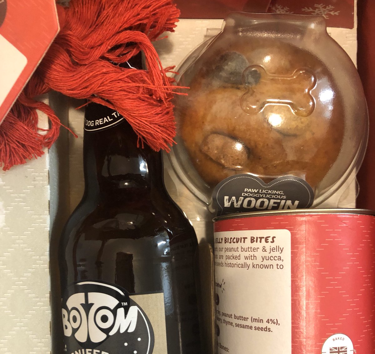 benjamin_London's tweet photo. @BestinShowuk  so disappointed, just went to use my doggy’s Xmas gift to give him a treat and already the muffin is mouldy despite a long shelf life. #dogtreats #doggyxmas #dogmuffin https://t.co/hjOLwQb9FF