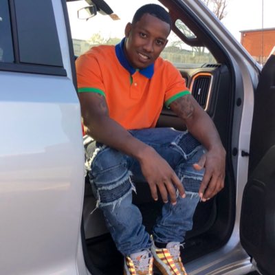 dee_taylor8565's tweet photo. #NewProfilePic https://t.co/TSftNe2EEY