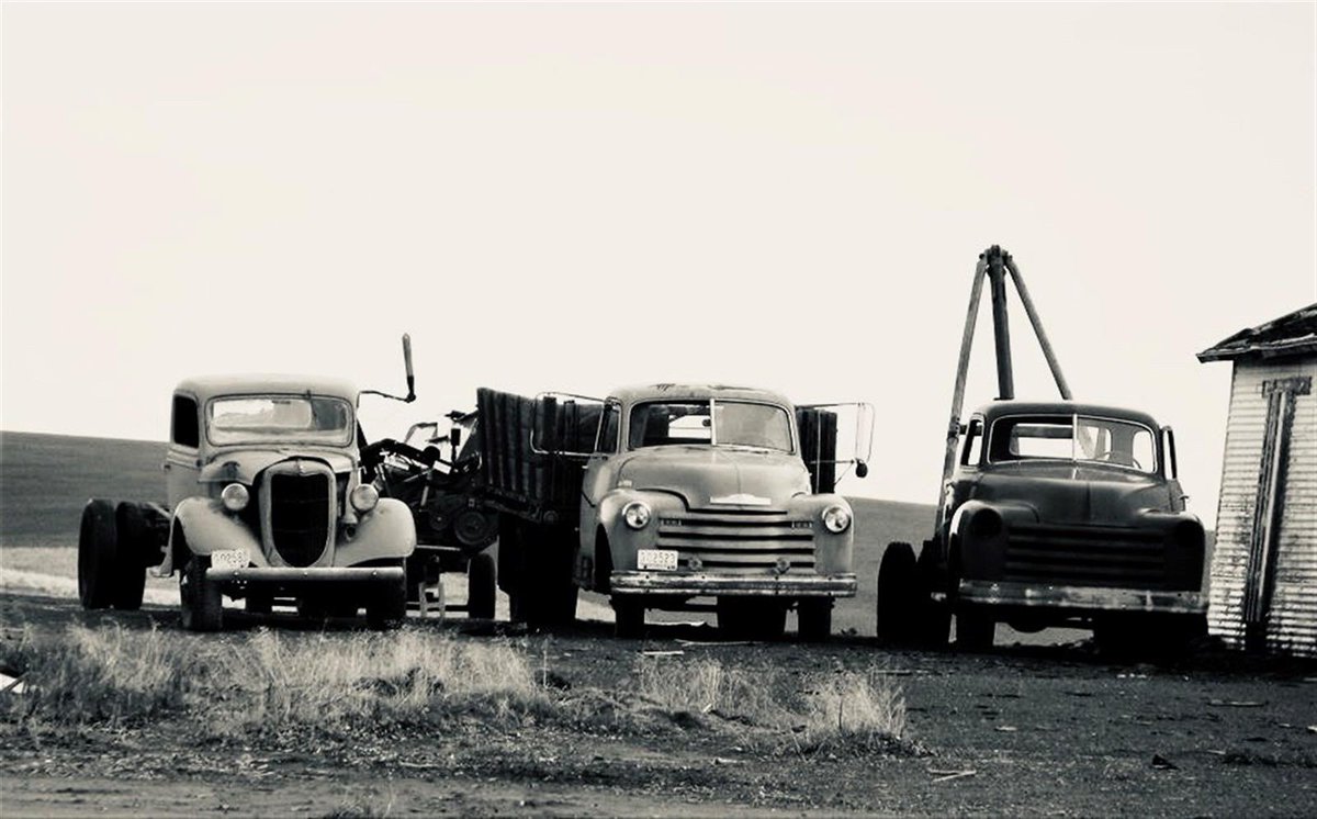 TheHyper_E's tweet photo. Cars are so much more than transportation machines. They help us get things done &amp; they give us our identity.

Join us: https://t.co/G13WuU69gC

More: https://t.co/7CJgr9WkUD

#ClassicCars #FutureCars #TheHyperE #automobiles #SuperCars #Environment #CarbonFootprint #PowerTo https://t.co/LgG1gUs6Nr