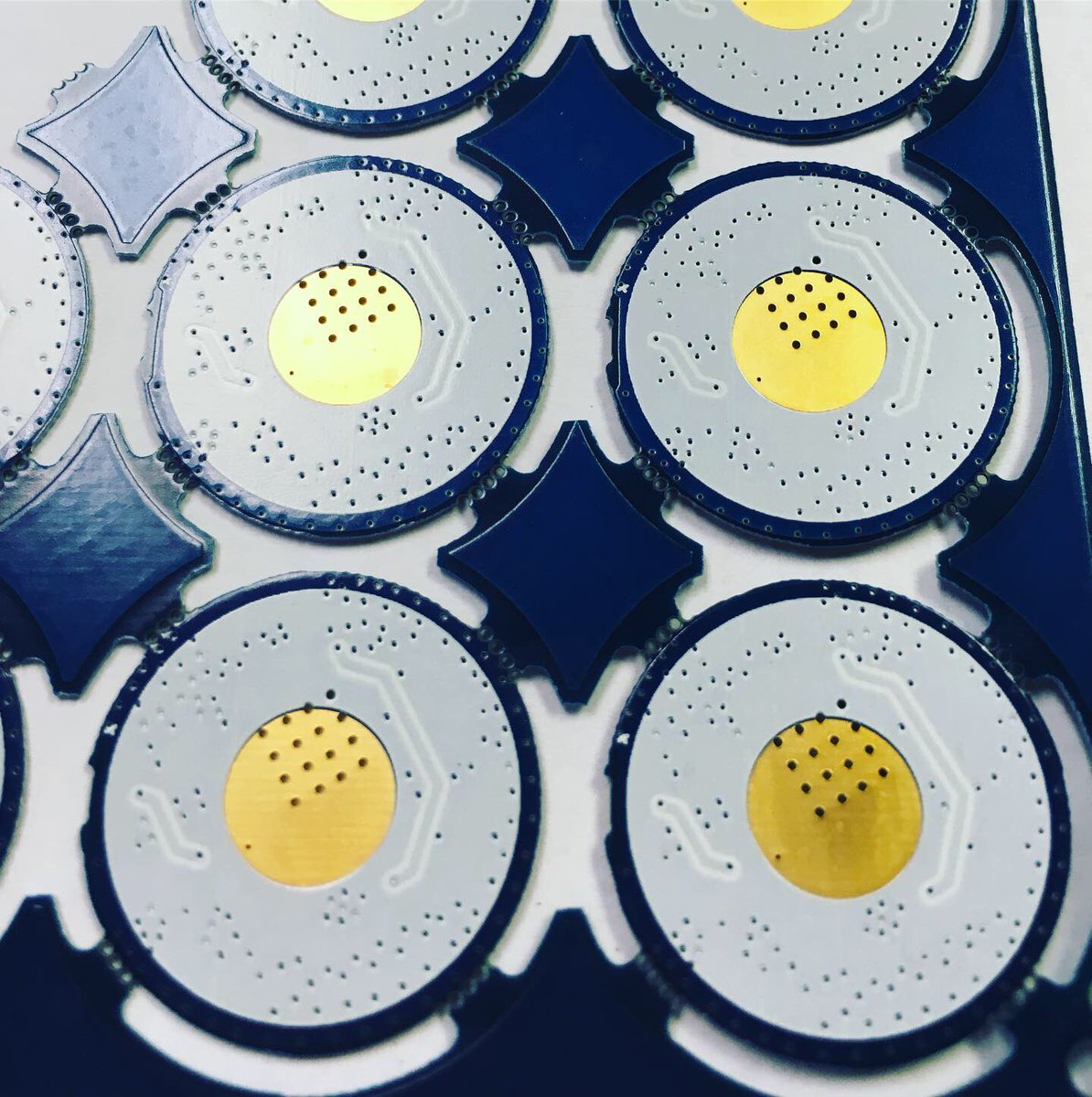 precision4pcb's tweet image. Medical devices and many micro-devices manufacturing are possible at eProtos.com Precision Techologies #pcbdesign #manufacturing #electronics #eprotos